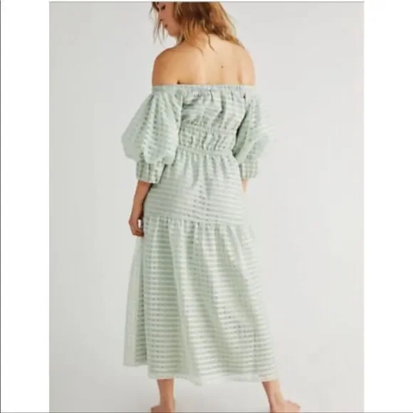 Free People - mint green Midi Dress with Puff Sleeves